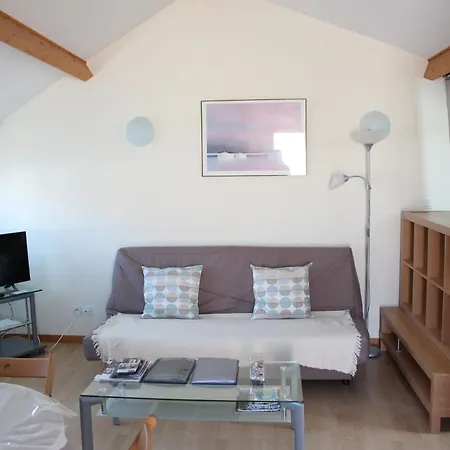 Meuble 2* Climatise Dans Un Quartier Calme * Dijon