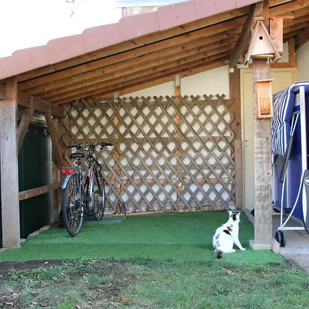 Meuble 2* Climatise Dans Un Quartier Calme *